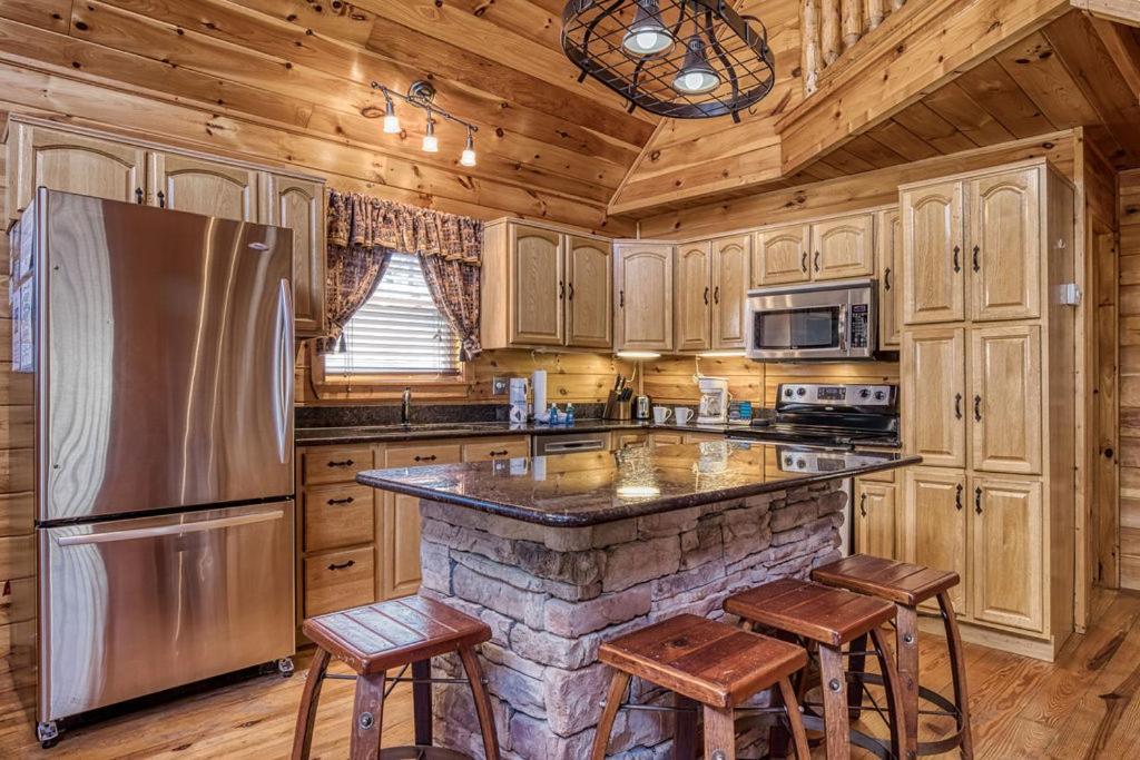 Wilderness Lodge, Hot Tub, Game Room, Pool Access, 1089 Free Tickets Each Paid Day, Dollywood And M Сев'єрвілл Екстер'єр фото
