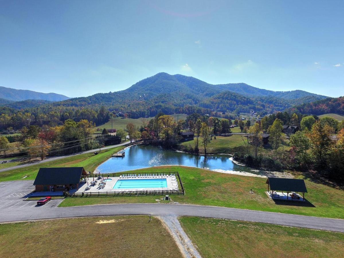 Wilderness Lodge, Hot Tub, Game Room, Pool Access, 1089 Free Tickets Each Paid Day, Dollywood And M Сев'єрвілл Екстер'єр фото